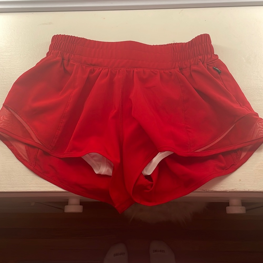 Red Lululemon Hotty Hots size 2